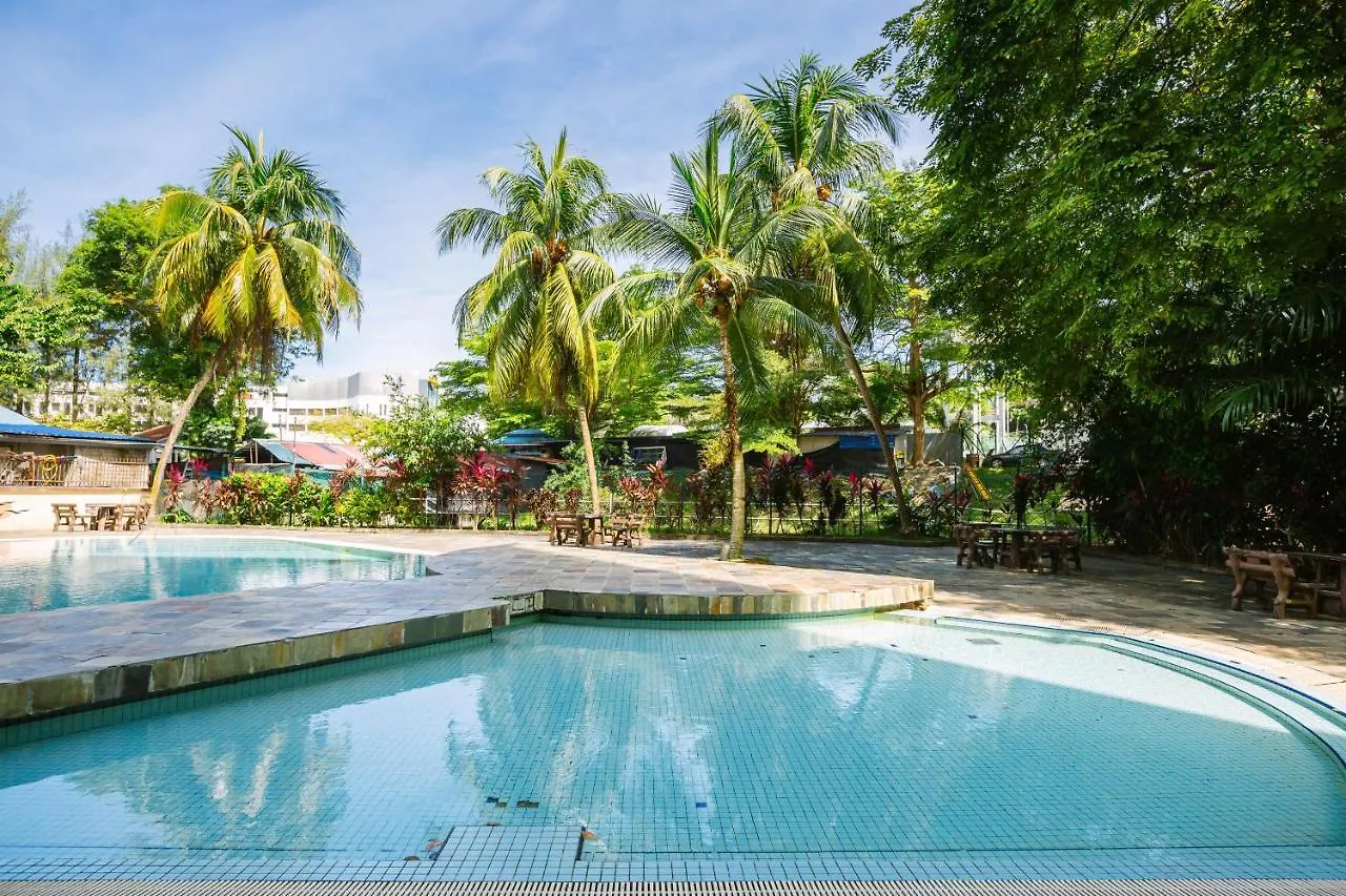 Ee'S Seaside House - Homestay 3 Min Walk To Beach Batu Ferringhi Apartment