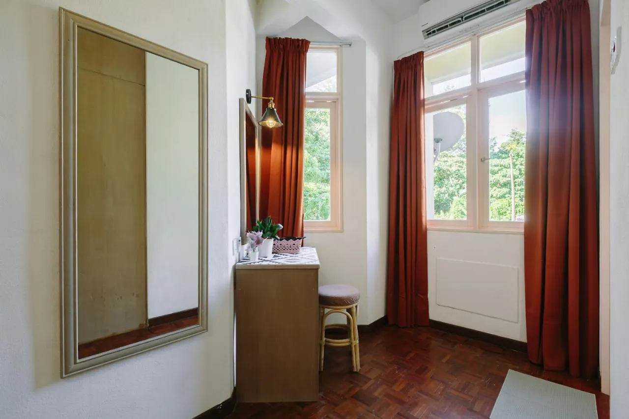 Apartment Ee'S Seaside House - Homestay 3 Min Walk To Beach Batu Ferringhi